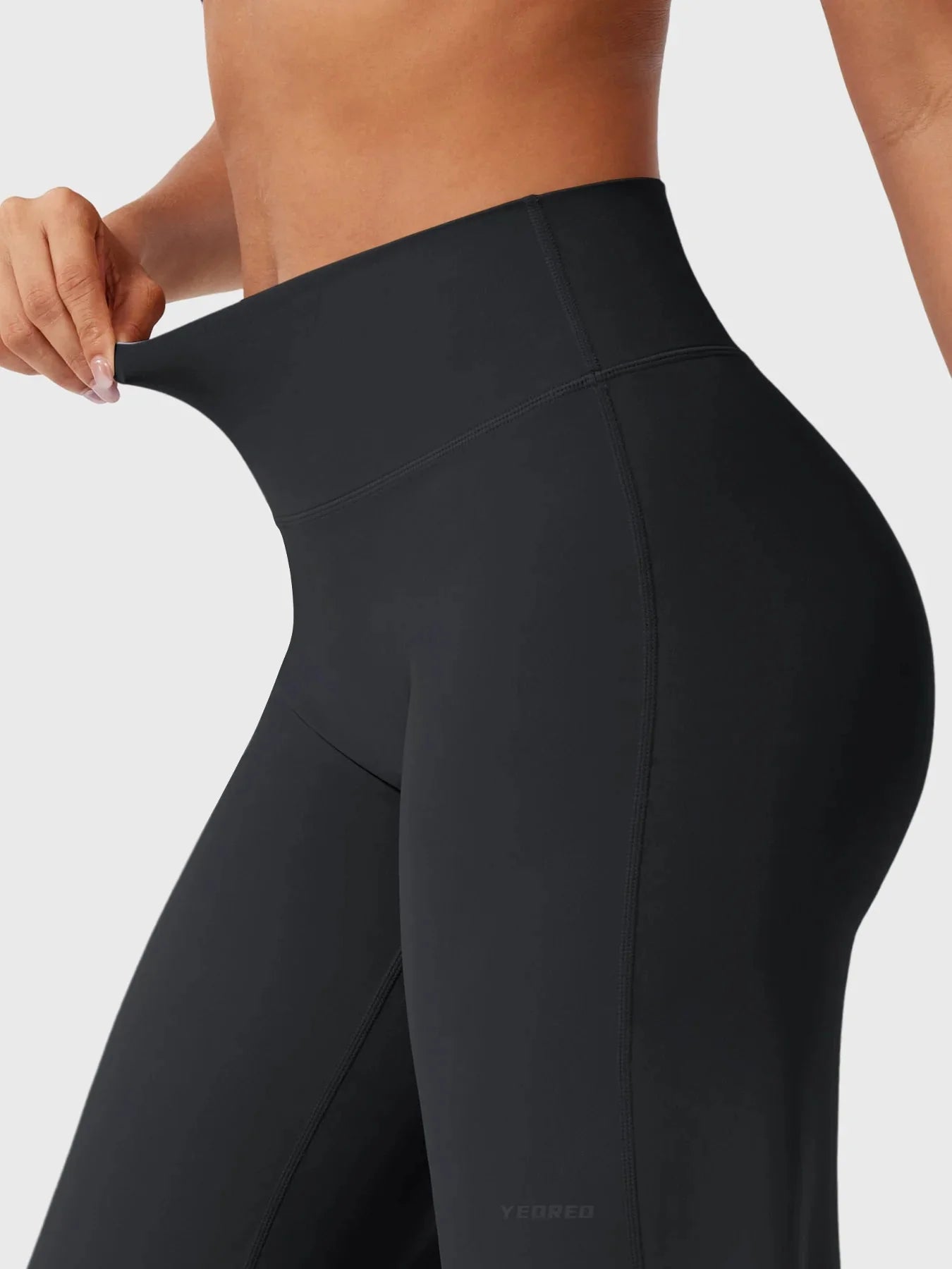 AuraFlow™ – High - Waist Straight Leggings - Levora